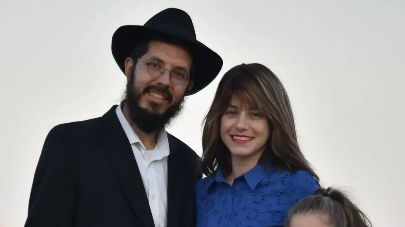 הרב בועז קליין ומשפחתו, בית חב״ד ברילוצה ארגנטינה הרב בועז קליין ומשפחתו, בית חב״ד ברילוצה ארגנטינה