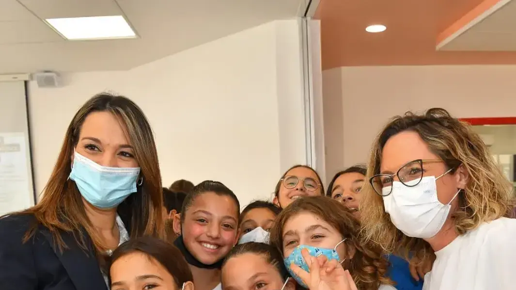 שרת החינוך, יפעת שאשא ביטון במהלך ביקור בבית ספר שרת החינוך, יפעת שאשא ביטון במהלך ביקור בבית ספר