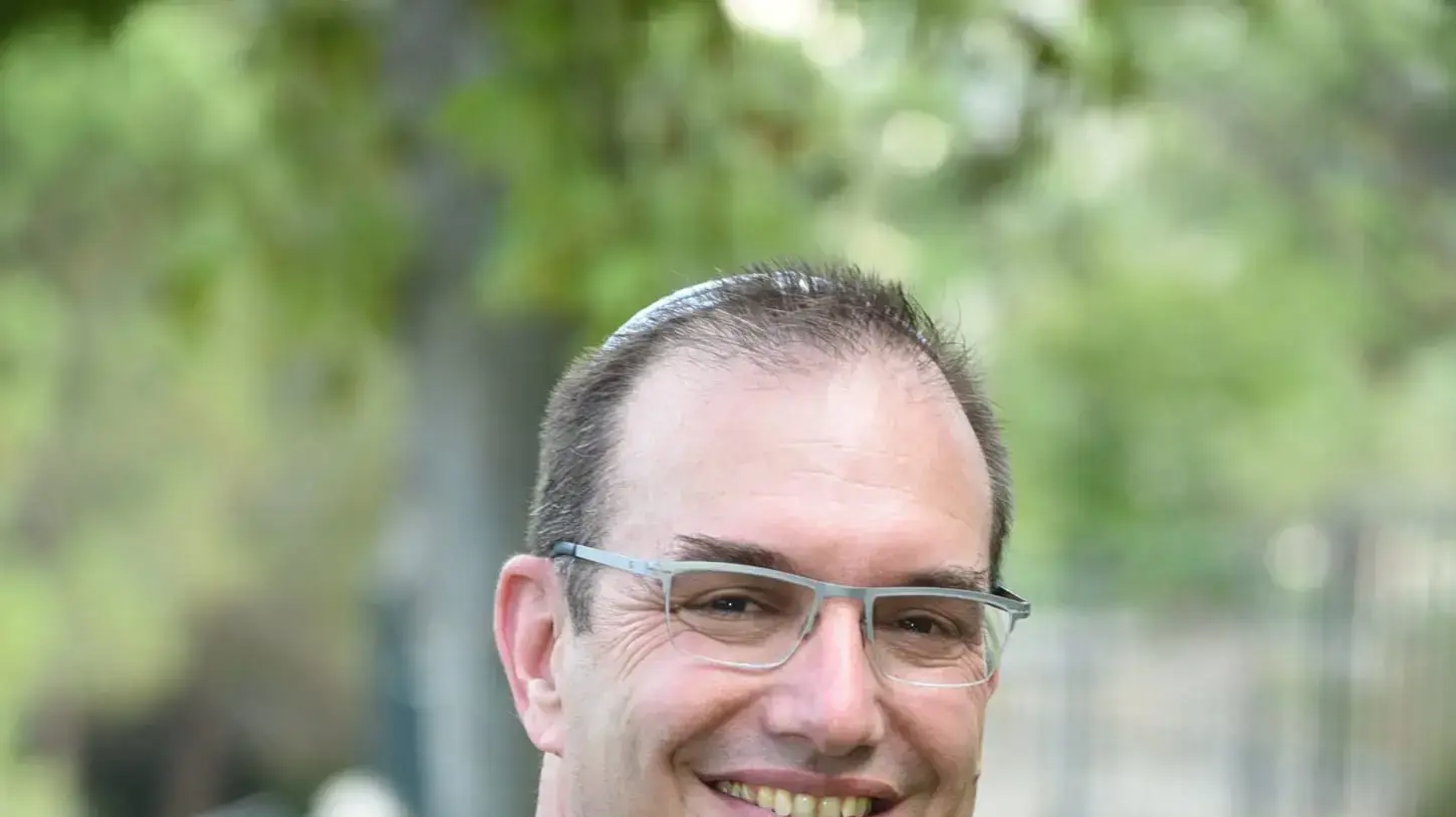 הוד בצר הוד בצר