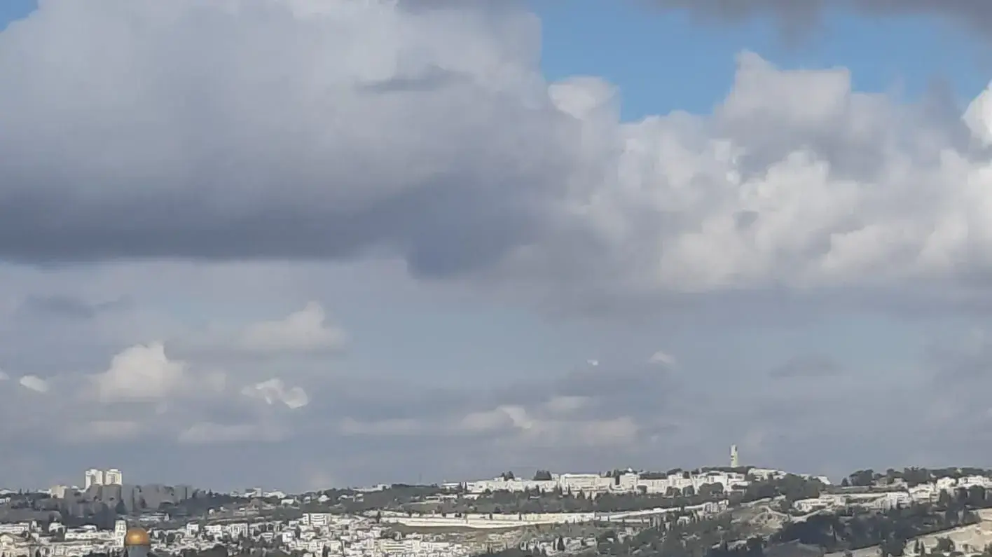 עננים בשמי ירושלים 26 בינואר 2022 עננים בשמי ירושלים 26 בינואר 2022