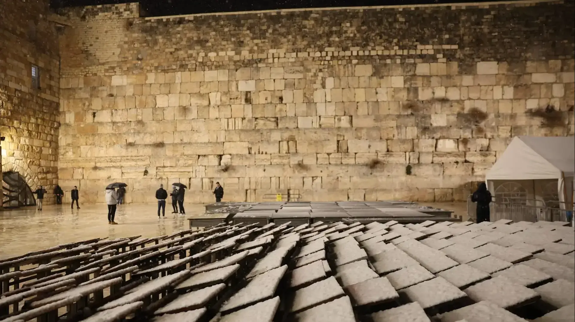 שלג בכותל המערבי,ירושלים, 26 בינואר 2022 שלג בכותל המערבי,ירושלים, 26 בינואר 2022