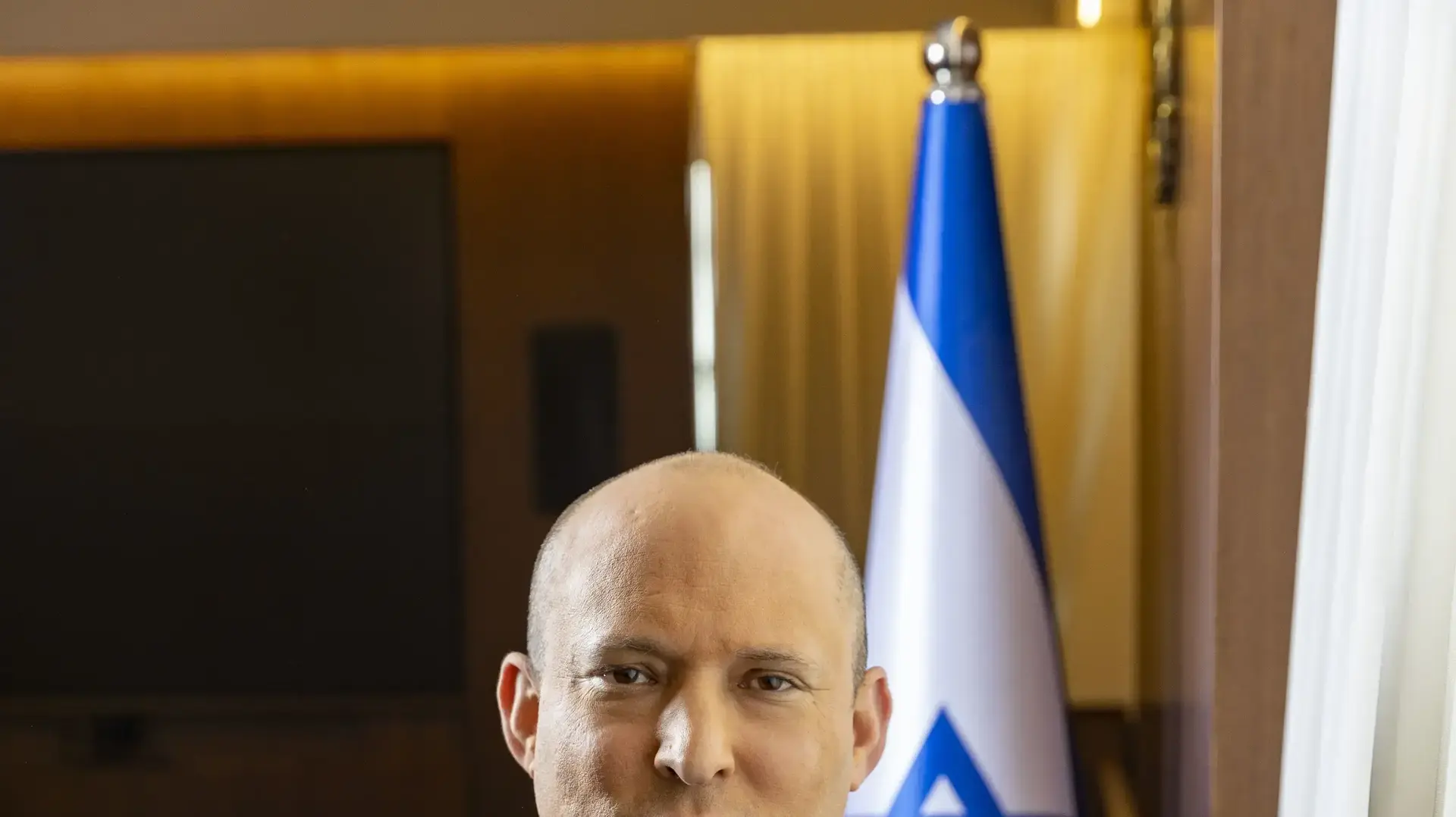 ראש הממשלה, נפתלי בנט בריאיוןן לעיתון מעריב 27 בינואר 2022 ראש הממשלה, נפתלי בנט בריאיוןן לעיתון מעריב 27 בינואר 2022