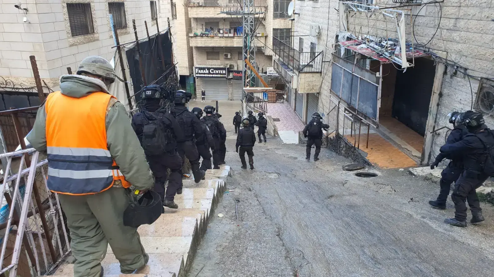 הערכות מג"ב להריסת ביתו של פאדי אבו שחידם, שעפאט, 1 בפברואר 2022