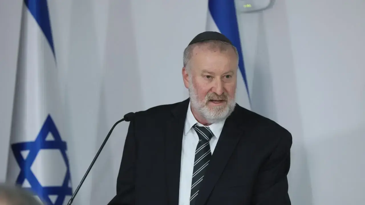 אביחי מנדלבליט בטקס הפרידה מתפקיד היועץ המשפטי לממשלה, 1 בפברואר 2022 אביחי מנדלבליט בטקס הפרידה מתפקיד היועץ המשפטי לממשלה, 1 בפברואר 2022