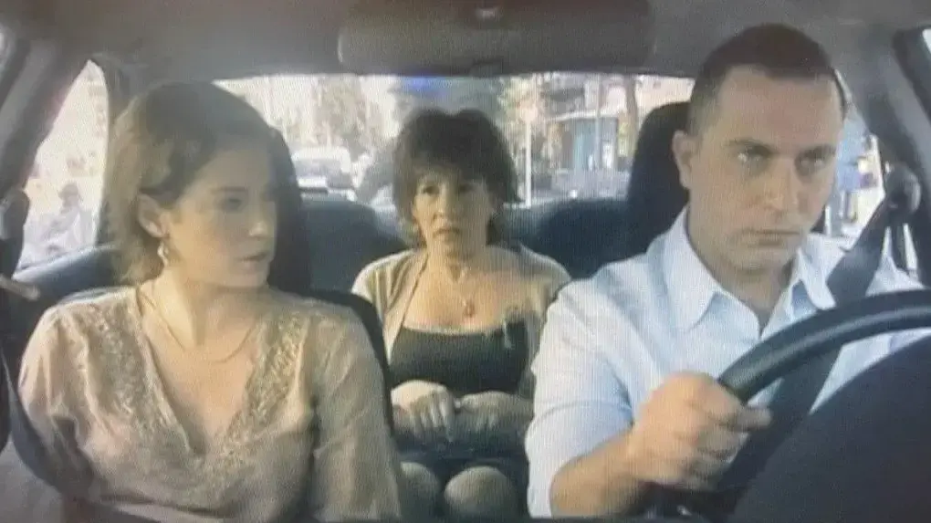 ליאור רז, דלית קהן ויעל שרוני בסדרה "מתי נתנשק?" ליאור רז, דלית קהן ויעל שרוני בסדרה "מתי נתנשק?"