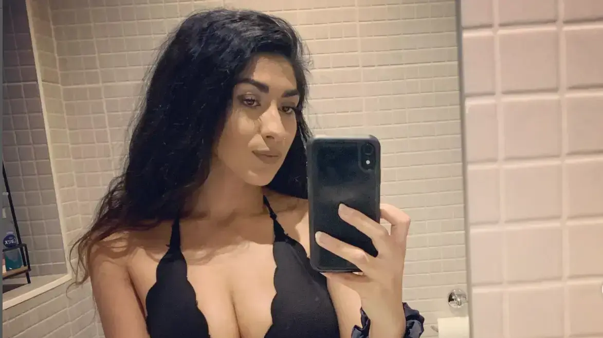 האימא המניקה שמוכרת חלב אם למפתחי גוף האימא המניקה שמוכרת חלב אם למפתחי גוף