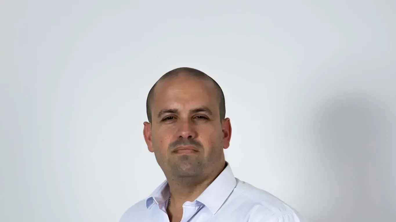 ד"ר יהושוע (שוקי) אבירם ד"ר יהושוע (שוקי) אבירם