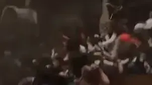 רצפה קרסה במסיבה