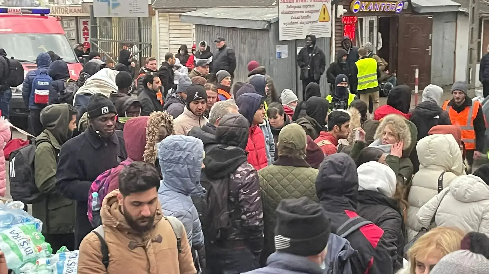 משבר הפליטים במזרח אירופה | מעבר הגבול שייני-מדיקה (בקצרה מכונה מדיקה) בין אוקראינה לפולין משבר הפליטים במזרח אירופה | מעבר הגבול שייני-מדיקה (בקצרה מכונה מדיקה) בין אוקראינה לפולין
