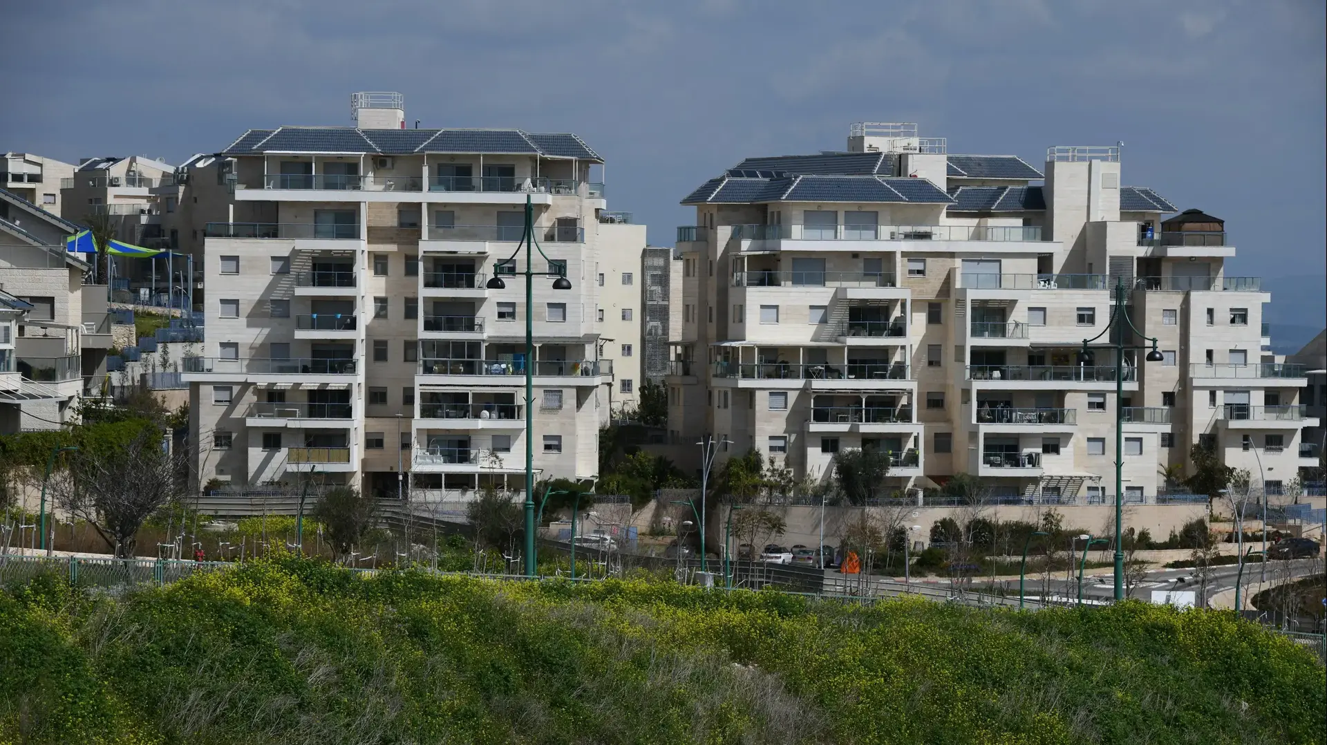 בניינים ביקנעם בניינים ביקנעם