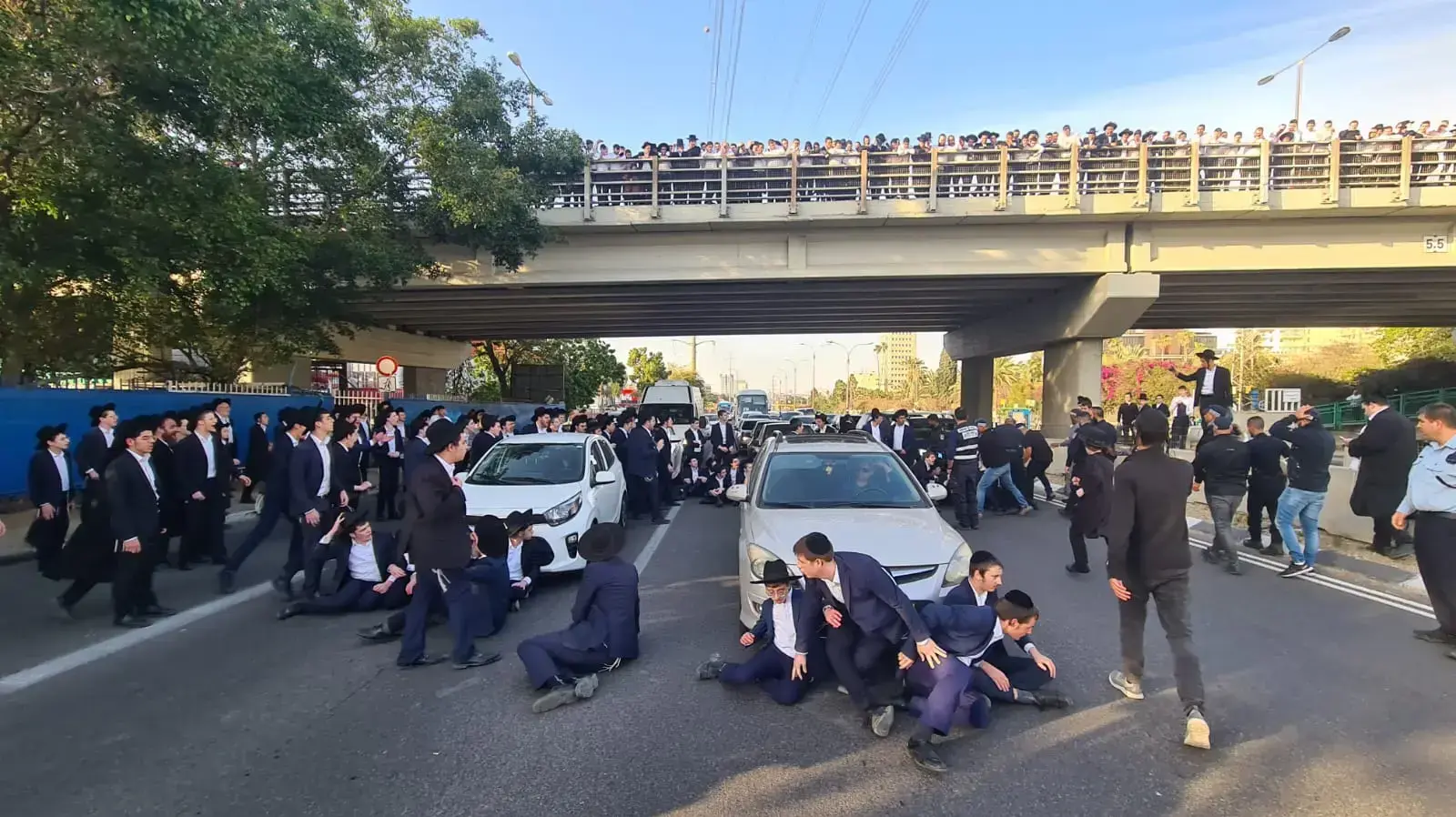 הפגנת חרדים נגד חוק הגיוס 8 במרץ 2022 הפגנת חרדים נגד חוק הגיוס 8 במרץ 2022