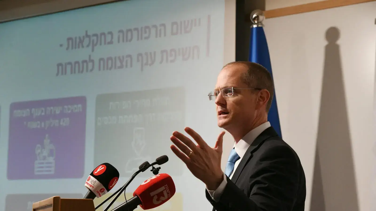 שר החקלאות, עודד פורר, במסע"ת רפורמה שתעקוף את הלובי החקלאי
