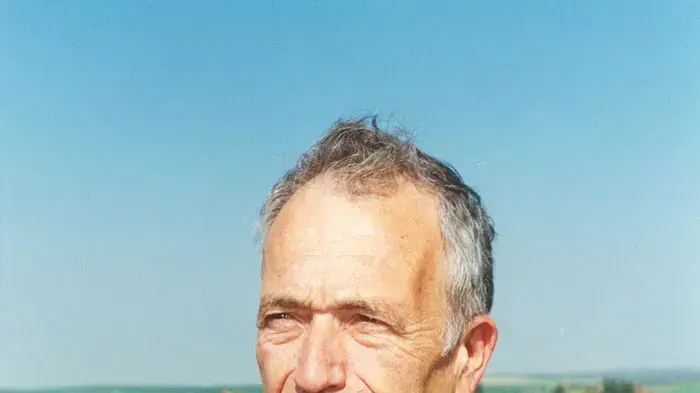 גדעון עזרא