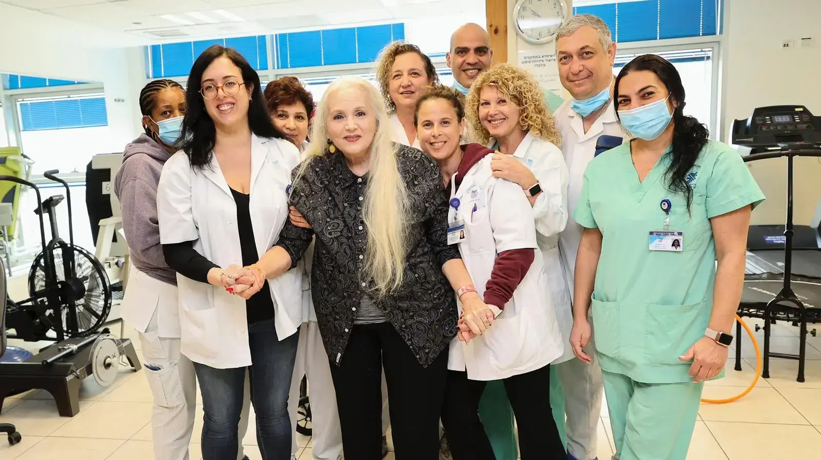 מירי אלוני משתחררת מבית החולים מירי אלוני משתחררת מבית החולים