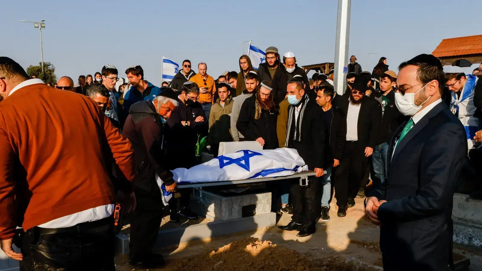 הלווית מנחם יחזקאל, מהרוגי הפיגוע בבאר שבע, בית העלמין ב"ש, 233 במרץ 2022 הלווית מנחם יחזקאל, מהרוגי הפיגוע בבאר שבע, בית העלמין ב"ש, 233 במרץ 2022