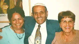 דליה והוריה דבורה ומיכאל קרים דליה והוריה דבורה ומיכאל קרים