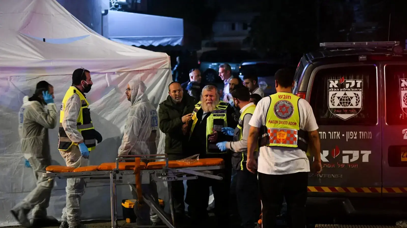 זירת הפיגוע ירי בחדרה בו שניים נרצחו ועוד ארבעה נפצעו , זירת האירוע 28 במרץ 2022 זירת הפיגוע ירי בחדרה בו שניים נרצחו ועוד ארבעה נפצעו , זירת האירוע 28 במרץ 2022