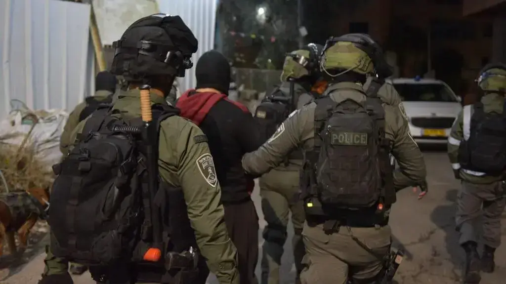 ברקע הפיגוע בכפר סבא | פשיטה לילית וגל מעצרים בואדי ערה 29 במרץ 2022 ברקע הפיגוע בכפר סבא | פשיטה לילית וגל מעצרים בואדי ערה 29 במרץ 2022
