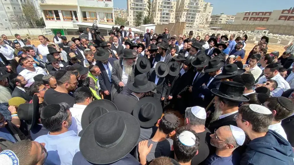 הלוויתו של יעקב שלום. בני ברק 30 במרץ 2022 הלוויתו של יעקב שלום. בני ברק 30 במרץ 2022