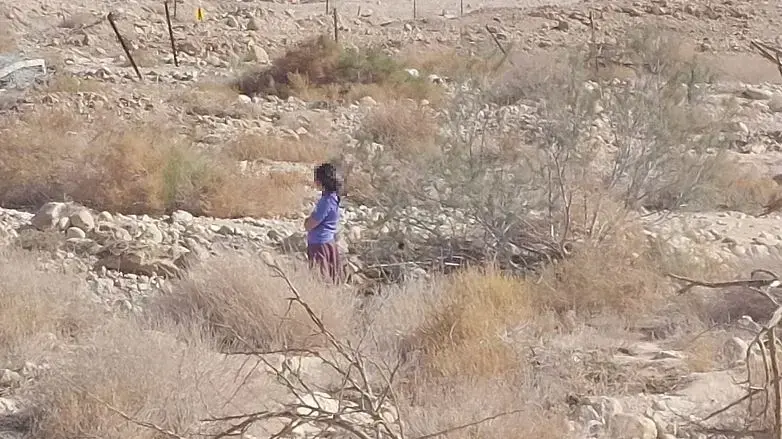 2 מטיילות טעו בדרך ונכנסו לאזור נחל תמר לשטח ובו עפ"י החשד שדה מוקשים, 13 באפריל 2022 2 מטיילות טעו בדרך ונכנסו לאזור נחל תמר לשטח ובו עפ"י החשד שדה מוקשים, 13 באפריל 2022