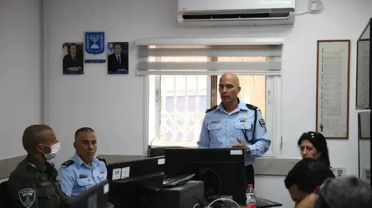 מפקד מרחב נגב במשטרה תנ''צ נחשון נגלר מפקד מרחב נגב במשטרה תנ''צ נחשון נגלר