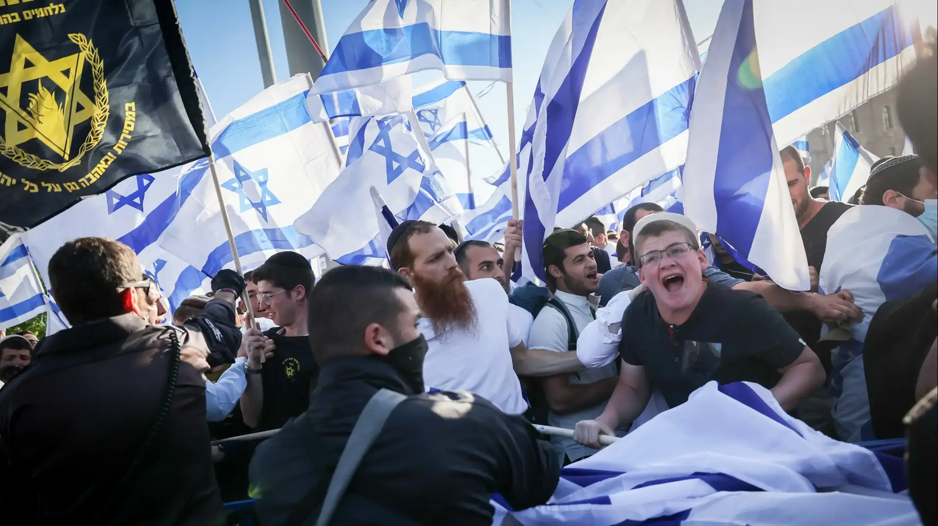 מצעד הדגלים בירושלים לרגל יום ירושלים 20 באפריל 2022 מצעד הדגלים בירושלים לרגל יום ירושלים 20 באפריל 2022