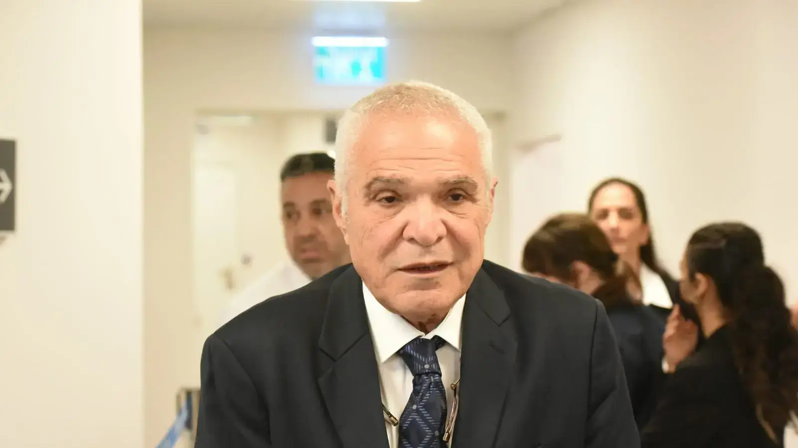 עו"ד יוסי כהן המייצג את יאיר נתניהו בדיון בהגשת תביעת הדיבה מצד תנועת קריים מיניסטר נגד נתניהו. 24.04.2022. עו"ד יוסי כהן המייצג את יאיר נתניהו בדיון בהגשת תביעת הדיבה מצד תנועת קריים מיניסטר נגד נתניהו. 24.04.2022.