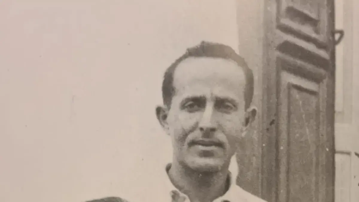 יעקב גוטרמן עם הוריו יעקב גוטרמן עם הוריו