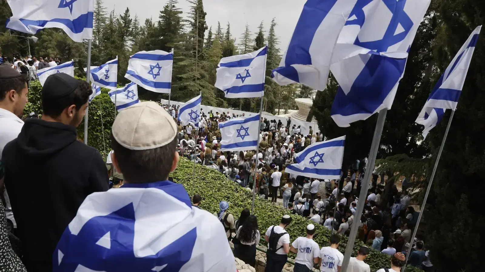 יום הזיכרון בהר הרצל 2022 04 במאי יום הזיכרון בהר הרצל 2022 04 במאי