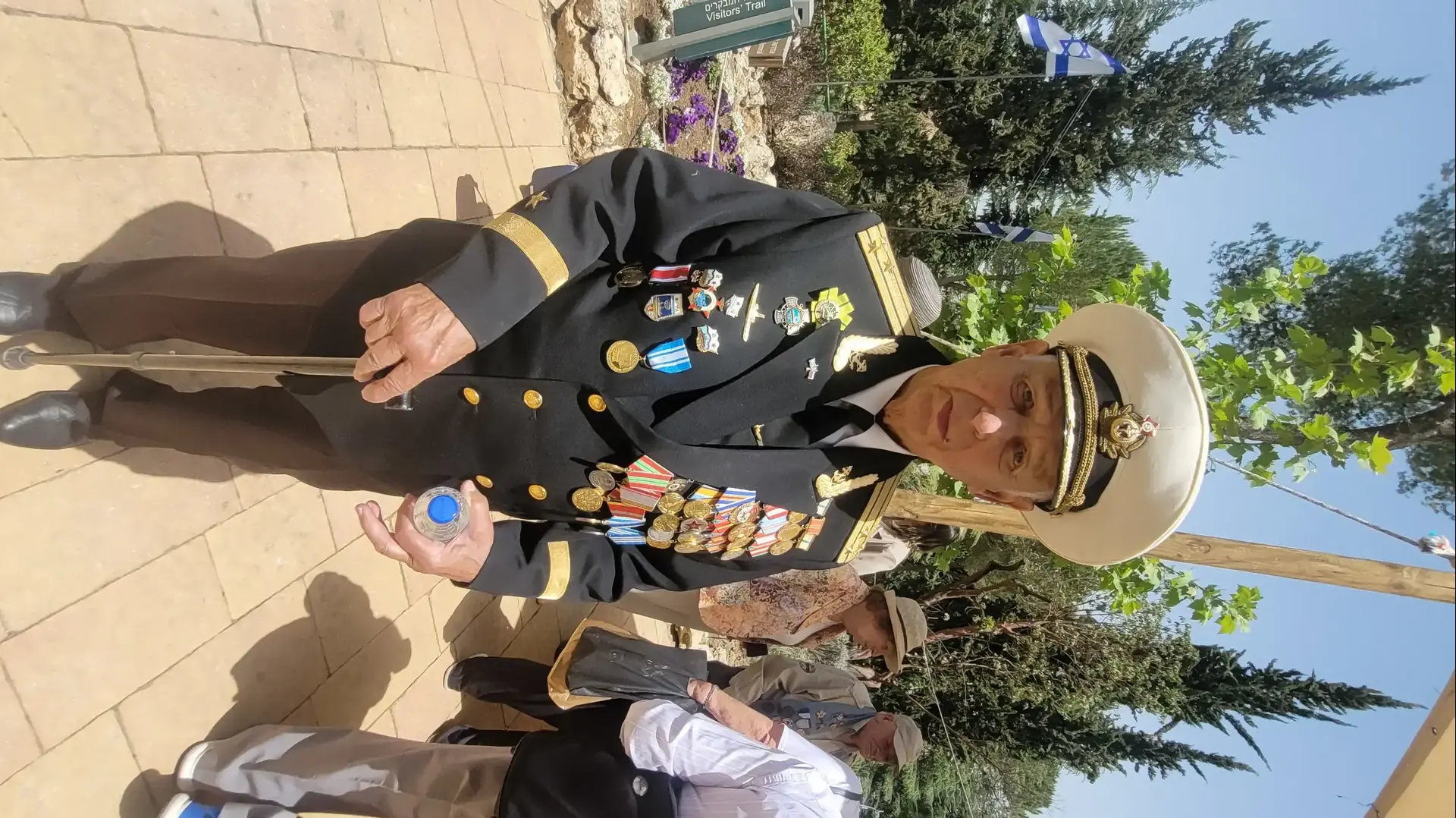 וטרנים