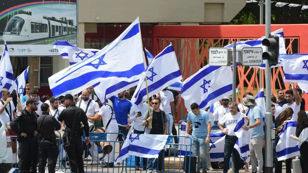 יום הנכה | מהומות בין מפגינים בשערי אוניברסיטת ת"א 15 במאי 2022