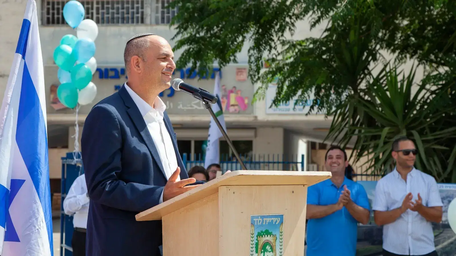 ראש עיריית לוד יאיר רביבו ראש עיריית לוד יאיר רביבו