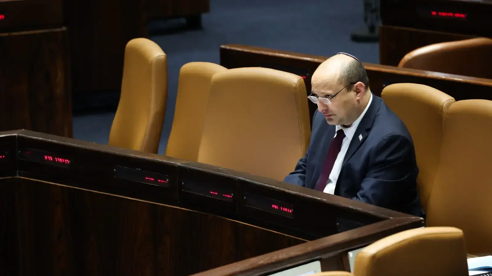 דיונים במליאת הכנסת- העלאת שכר המינימום 08 ביוני 2022 דיונים במליאת הכנסת- העלאת שכר המינימום 08 ביוני 2022
