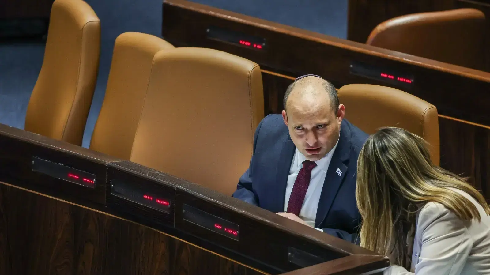 דיונים במליאת הכנסת- העלאת שכר המינימום 08 ביוני 2022 דיונים במליאת הכנסת- העלאת שכר המינימום 08 ביוני 2022