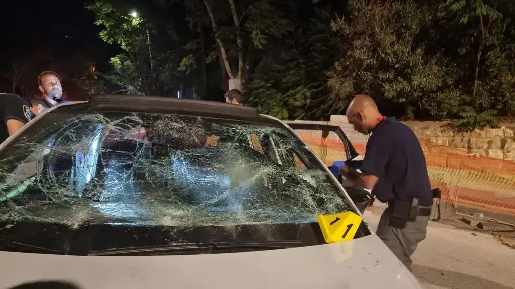 זירת תקיפת השוטרים באזור שכונת הגבעה הצרפתית בירושלים 9 ביוני 2022 זירת תקיפת השוטרים באזור שכונת הגבעה הצרפתית בירושלים 9 ביוני 2022