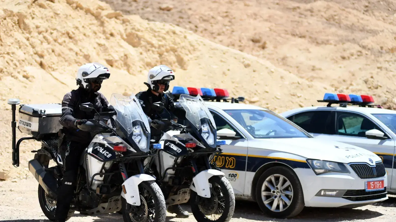 ניידות ואופנועי משטרה. 12 ביוני 2022