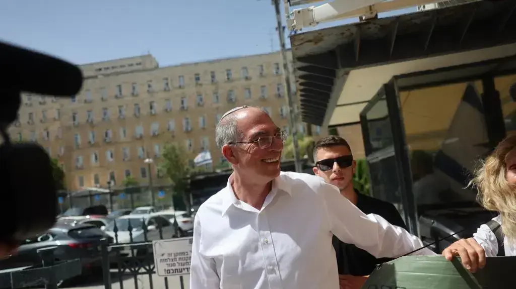 ניר אורבך לאחר פגישתו עם ראש הממשלה נפתלי בנט, לשכת רה"מ, 12 ביוני 2022