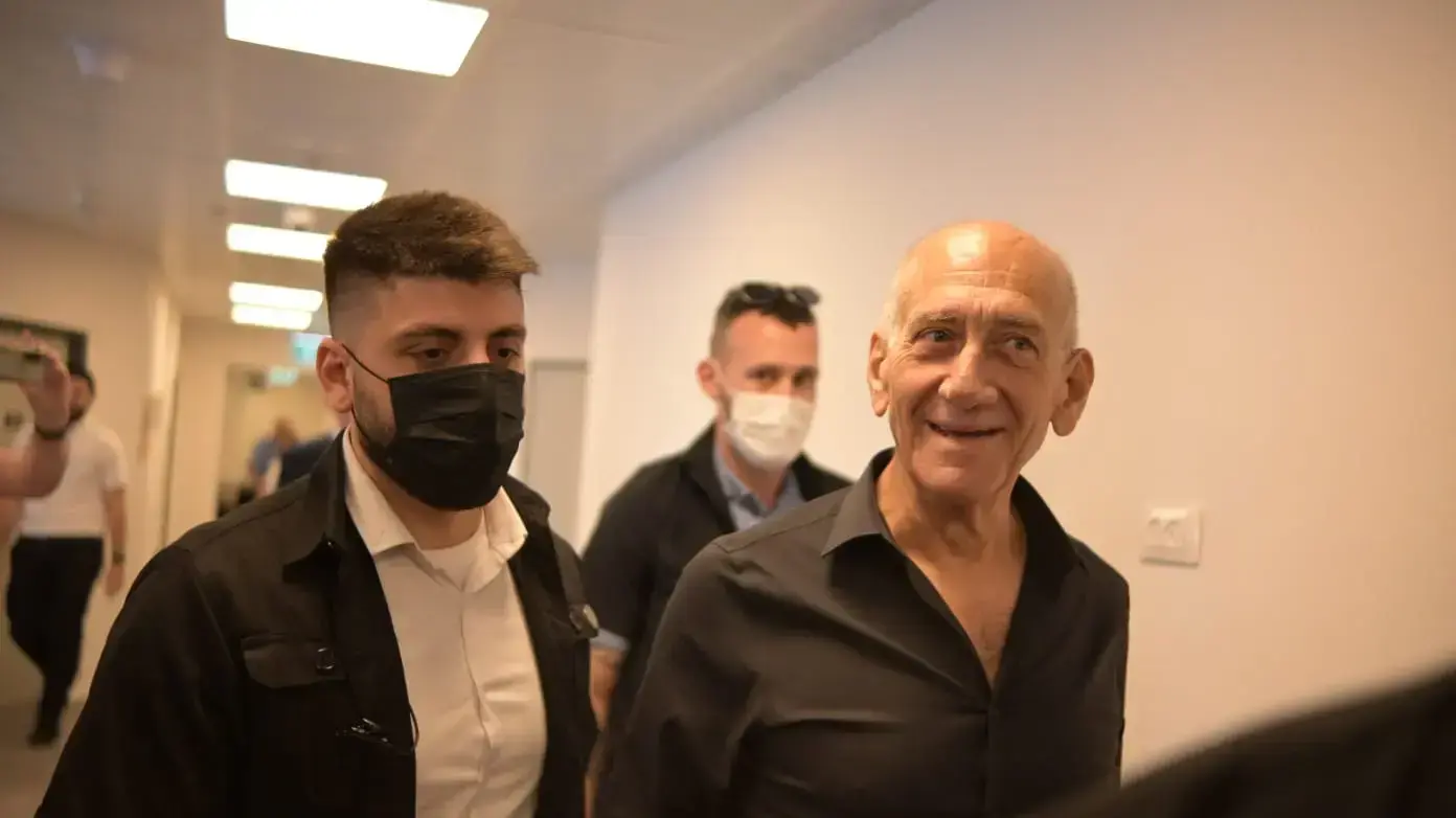 תביעת לשון הרע על סך 837,000 ₪ שהגישו משפחת נתניהו נגד אהוד אולמרט, בימ"ש שלום ת"א, 12 ביוני 2022 תביעת לשון הרע על סך 837,000 ₪ שהגישו משפחת נתניהו נגד אהוד אולמרט, בימ"ש שלום ת"א, 12 ביוני 2022