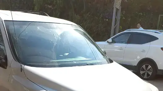 מכונית ללא לוחית רישוי בבני ברק מכונית ללא לוחית רישוי בבני ברק