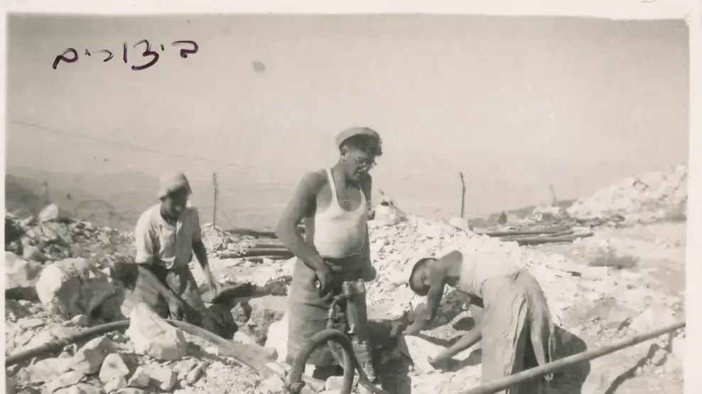 יששכר דב גולדשטיין | בביריה יששכר דב גולדשטיין | בביריה