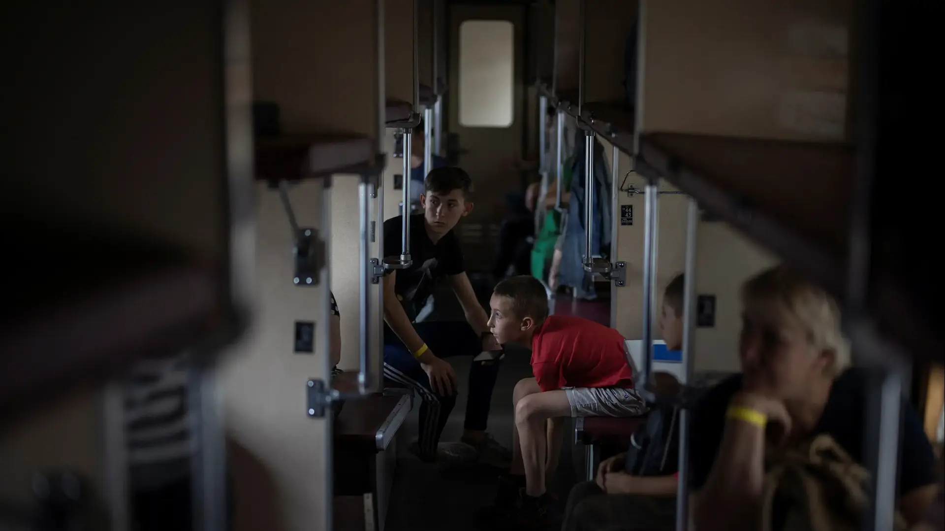 פינוי מאזורים מוכי מלחמה במזרח אוקראינה בפוקרובסק. 26 ביוני פינוי מאזורים מוכי מלחמה במזרח אוקראינה בפוקרובסק. 26 ביוני