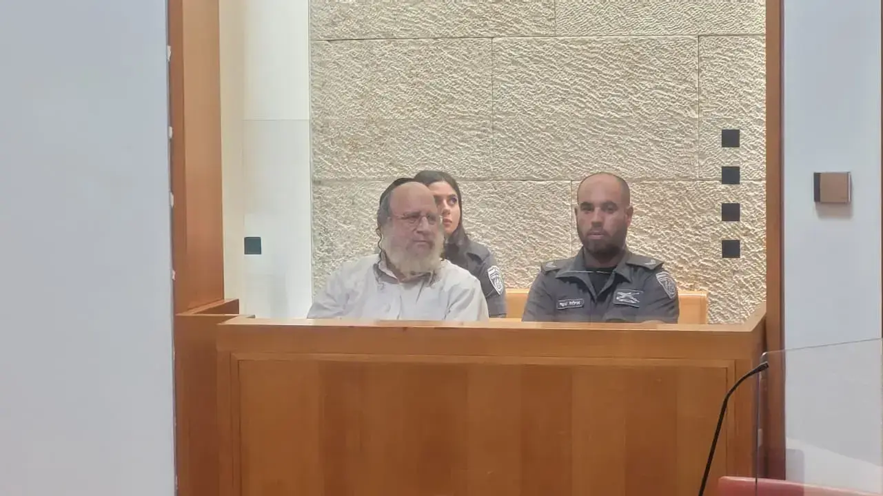 דיון בערעור שהגישה המדינה על ההחלטה לשחרר את בני זאבי, הנאשם ברצח ניסים שטרית, למעצר בית באיזוק. ביהמ"ש עליון, 23 ביולי 2022 דיון בערעור שהגישה המדינה על ההחלטה לשחרר את בני זאבי, הנאשם ברצח ניסים שטרית, למעצר בית באיזוק. ביהמ"ש עליון, 23 ביולי 2022