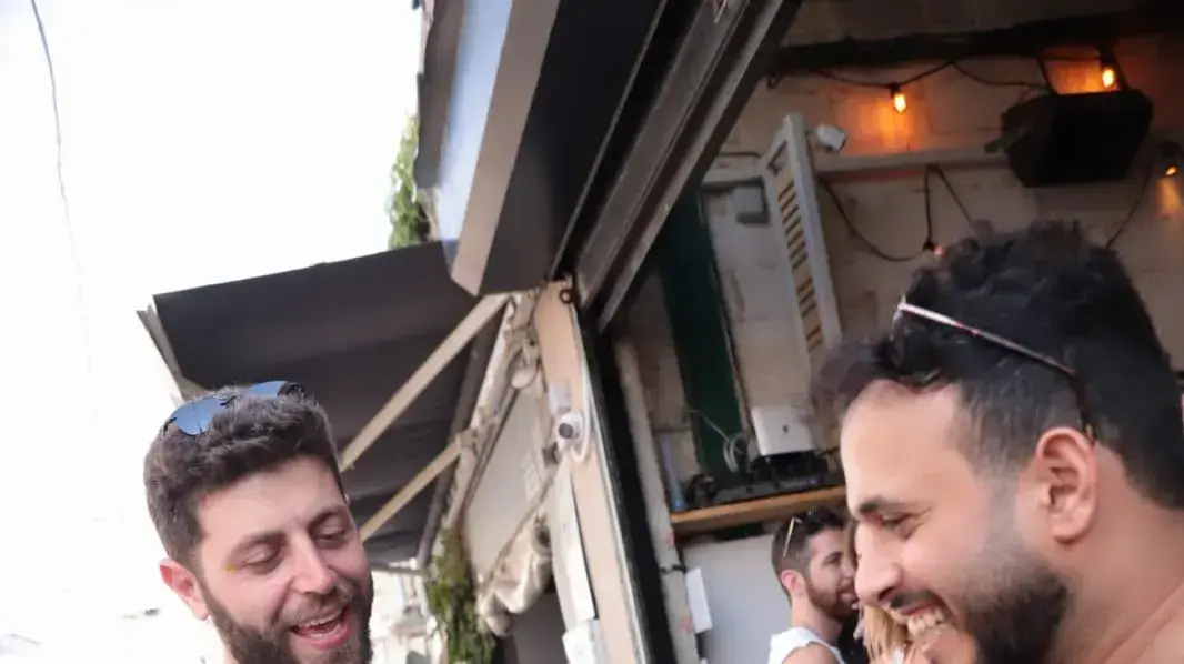 בן אביבי חתונה ממבט ראשון בן אביבי חתונה ממבט ראשון
