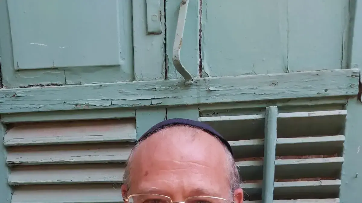 הרב תני פיינטוך, רב קהילת "אילנא דחיי" בירושלים וחבר בארגון רבני ורבניות בית הלל
הרב תני פיינטוך, רב קהילת "אילנא דחיי" בירושלים וחבר בארגון רבני ורבניות בית הלל