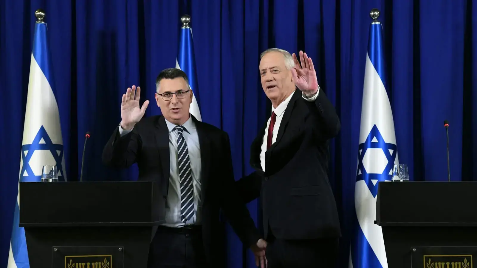 הצהרות של בני גנץ וגדעון סער. כפר המכבייה, ר"ג 10 ביולי 2022 הצהרות של בני גנץ וגדעון סער. כפר המכבייה, ר"ג 10 ביולי 2022
