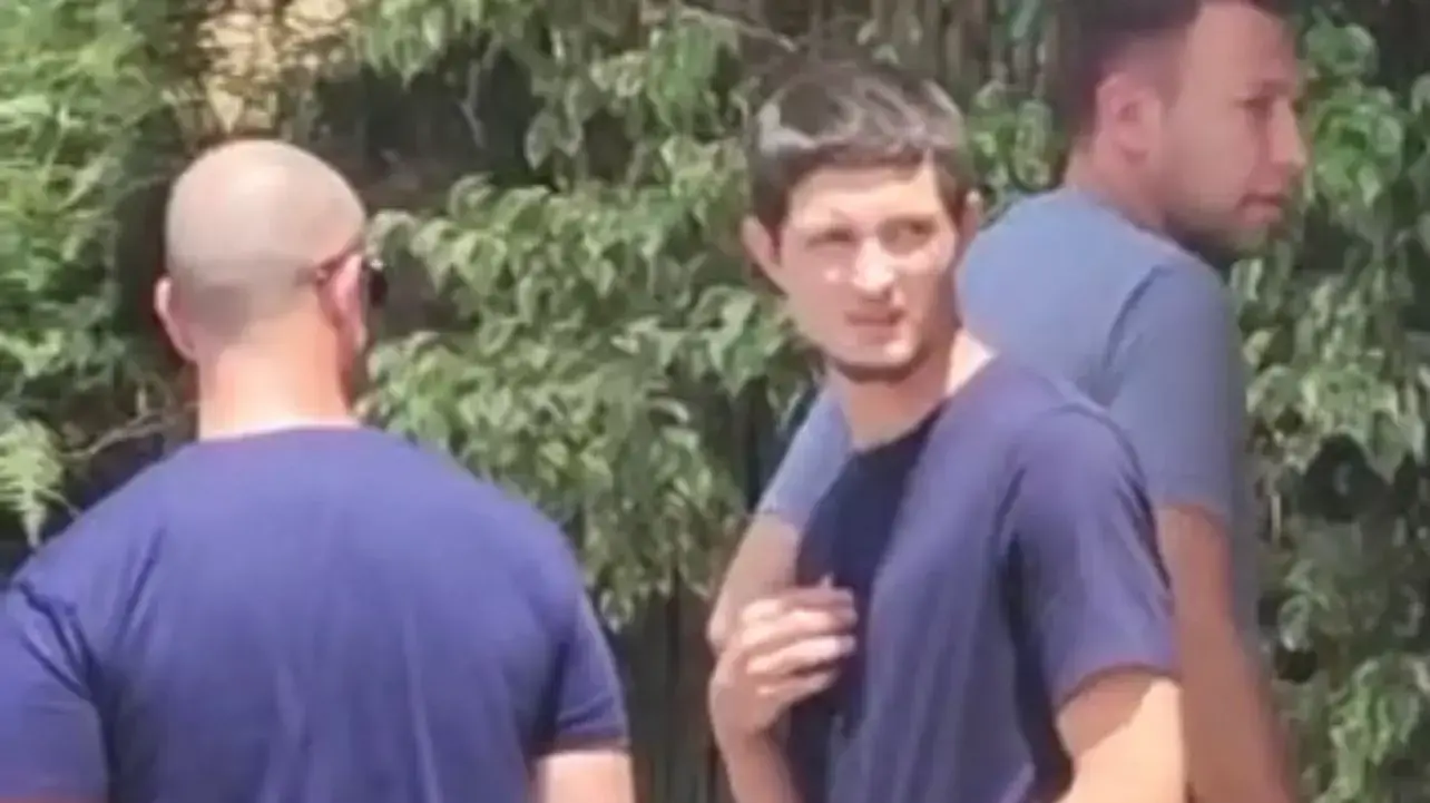 החשוד בניסיון חטיפת הנערה בפרדס חנה שיחזר את המעשה ומעצרו הוארך
11.7.22 החשוד בניסיון חטיפת הנערה בפרדס חנה שיחזר את המעשה ומעצרו הוארך
11.7.22