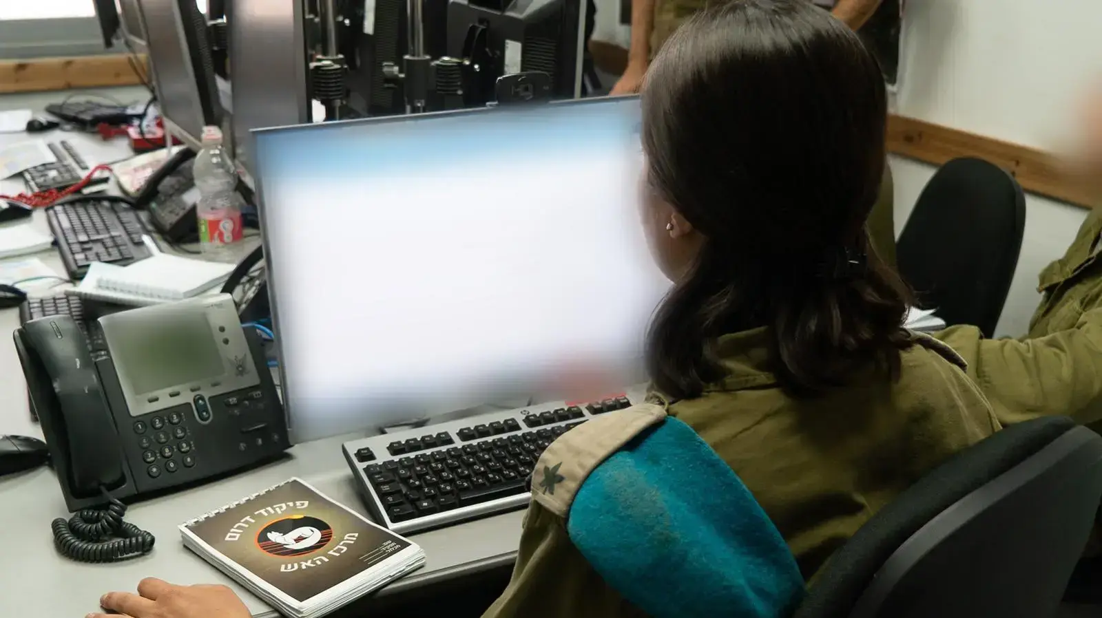 רס"ן חן, ראש מדור ממרכז האש של פיקוד הדרום רס"ן חן, ראש מדור ממרכז האש של פיקוד הדרום
