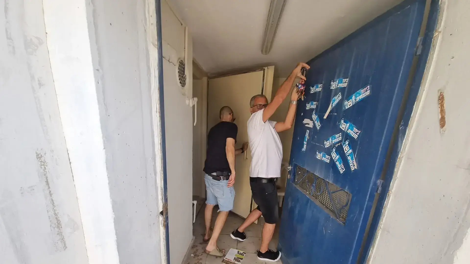 פתיחת מקלטים באשדוד פתיחת מקלטים באשדוד