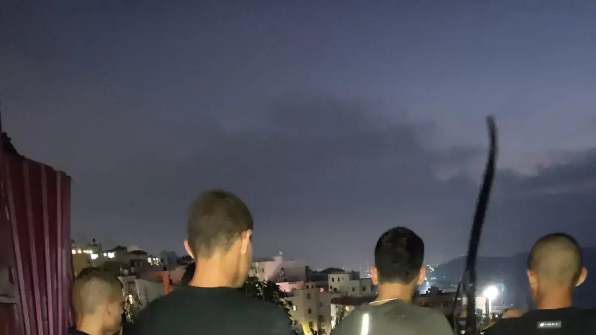 אילסטורצייה | בני נוער אילסטורצייה | בני נוער
