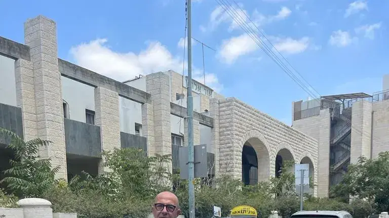 נהג המונית שהסיע את המחבל שביצע פיגוע ירי בירושלים 14 באוגוסט 2022 נהג המונית שהסיע את המחבל שביצע פיגוע ירי בירושלים 14 באוגוסט 2022